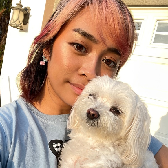 Meet your Posher, Jillian - Picture 3 of 6